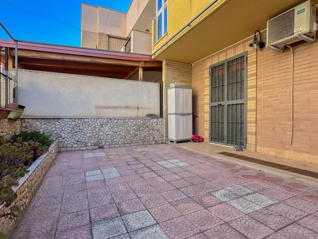 Villa a Manfredonia in Via Carolina Gatta - Foto 5