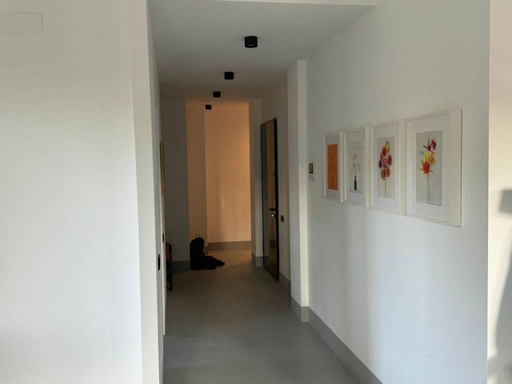 Appartamento a Riccione in Viale Camillo Benso di Cavour, 6 - Foto 2