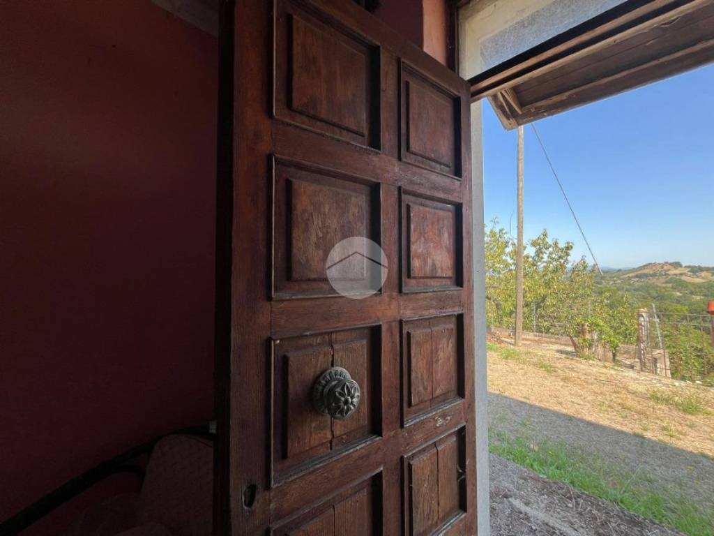 Villa a Magliano sabina in VOCABOLO SANTA EUGENIA - Foto 2