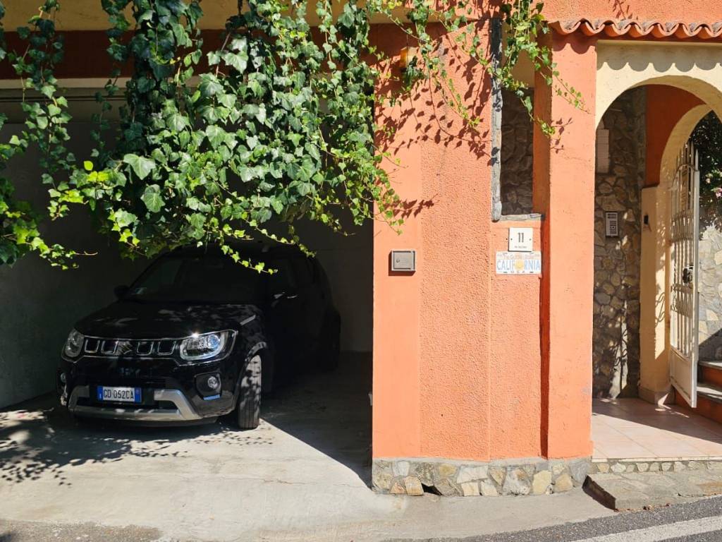 Villa a Andora in Via Orizzonte - Foto 3