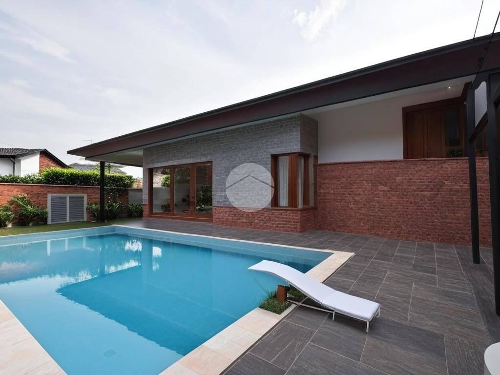 Villa a Castiglione delle stiviere in Via pisacane, 24 - Foto 2