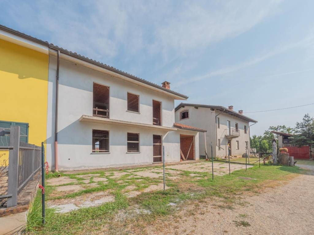 Villa a Asti in Frazione Quarto Inferiore - Foto 3