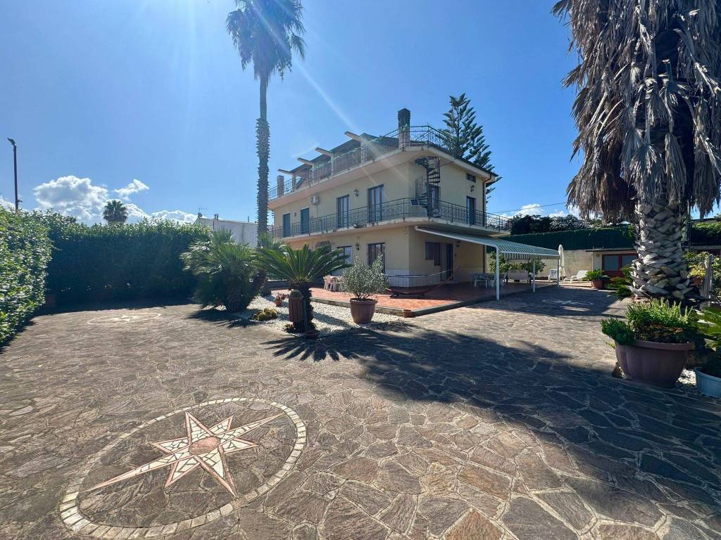 Villa a Capaccio paestum in Via Licinella - Foto 5