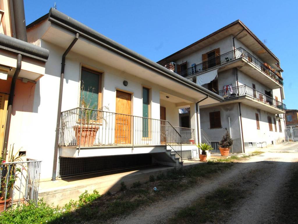Villa a Frosinone in Via Giuseppe Verdi, 54 - Foto 4
