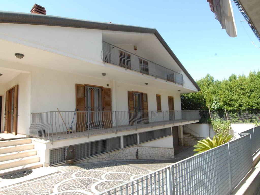 Villa a Frosinone in Via Giuseppe Verdi, 54 - Foto 5