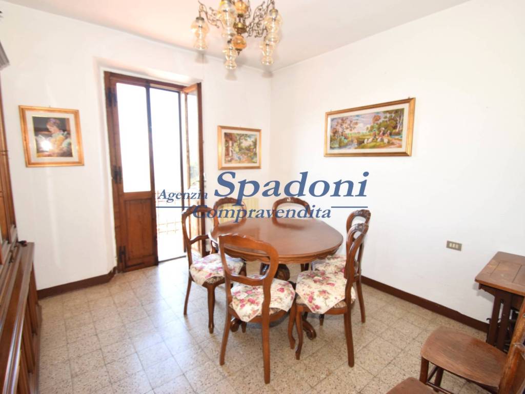 Casa indipendente a Pescia in Piazza del Convento, 6 - Foto 2