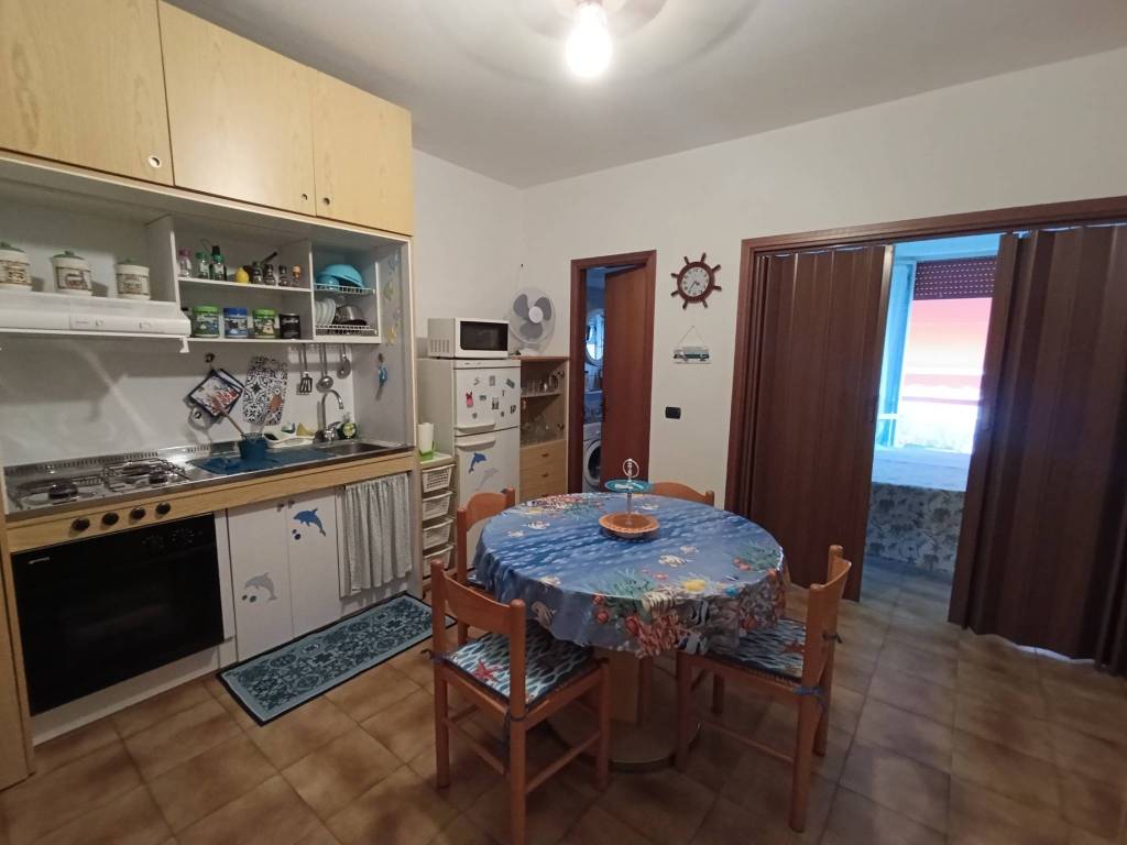 Appartamento a Martinsicuro in Via Giacomo Leopardi, 41 - Foto 5