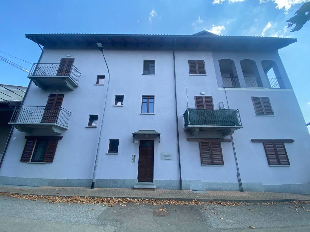 Appartamento a Lombriasco in Viale Monviso - Foto 2