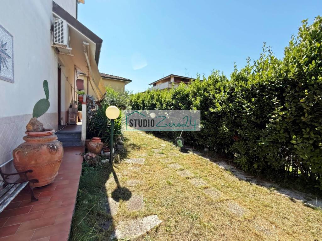 Casa indipendente a Viareggio in Quartiere Matteotti - Foto 3