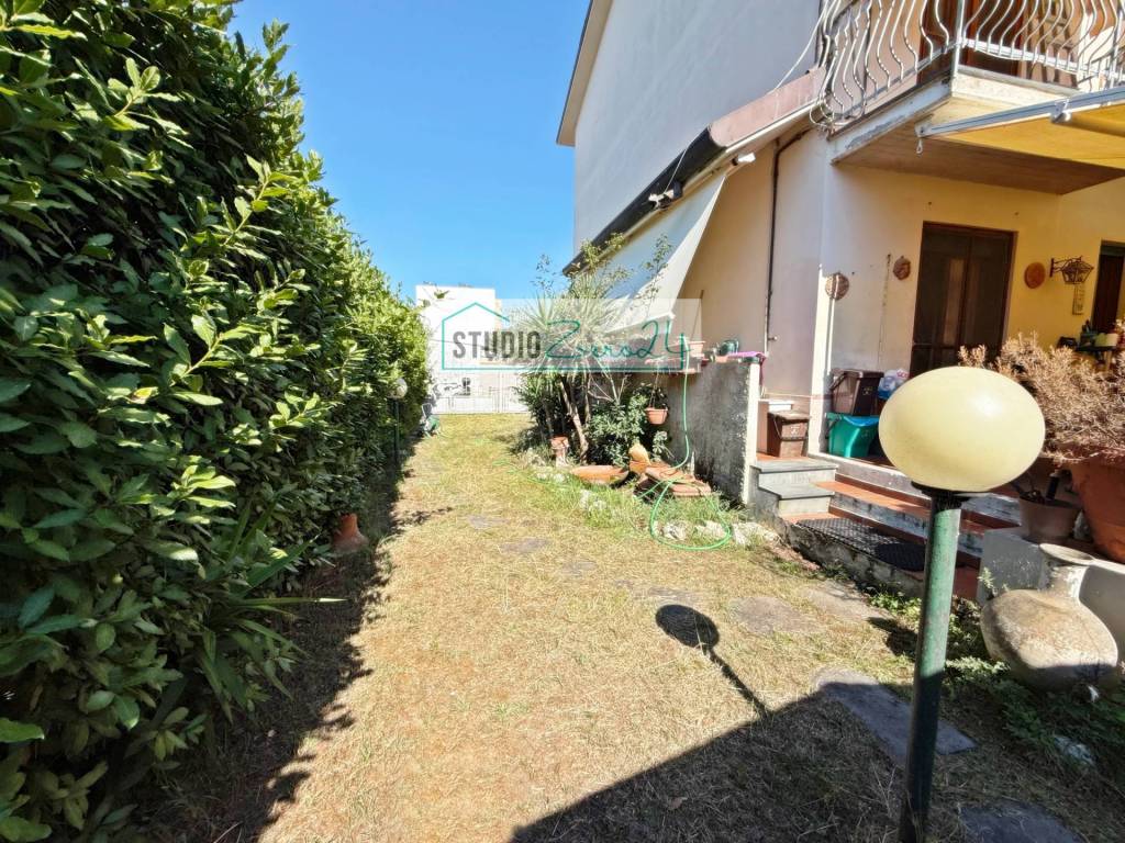 Casa indipendente a Viareggio in Quartiere Matteotti - Foto 5