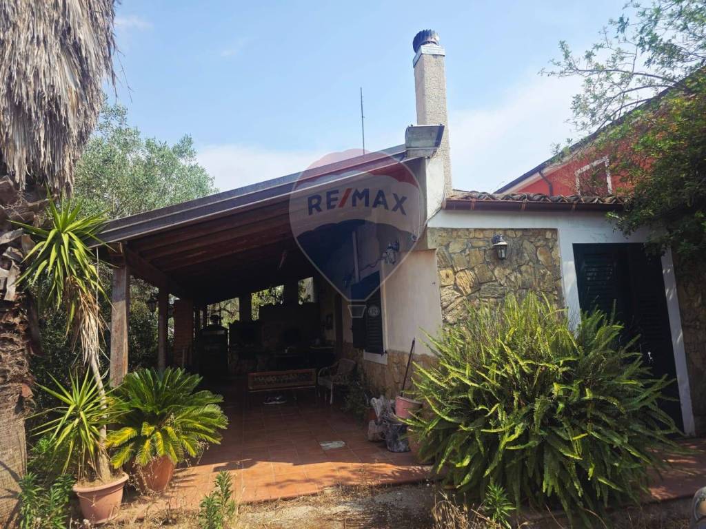 Casa indipendente a Niscemi in Contrada Vituso - Foto 4