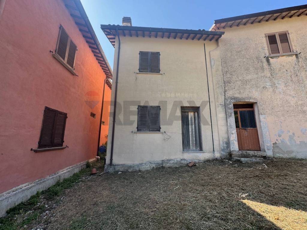 Casa indipendente a Nocera umbra in Localita' Mascionchie - Foto 2