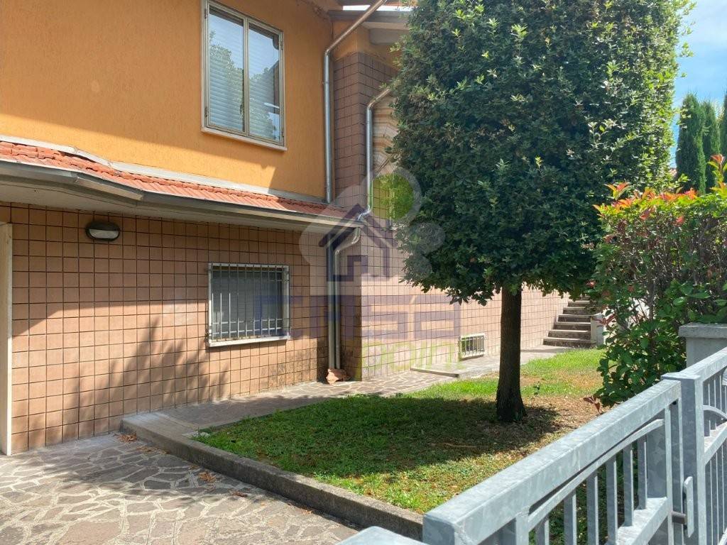 Casa indipendente a Gualtieri in via san cassani - Foto 4