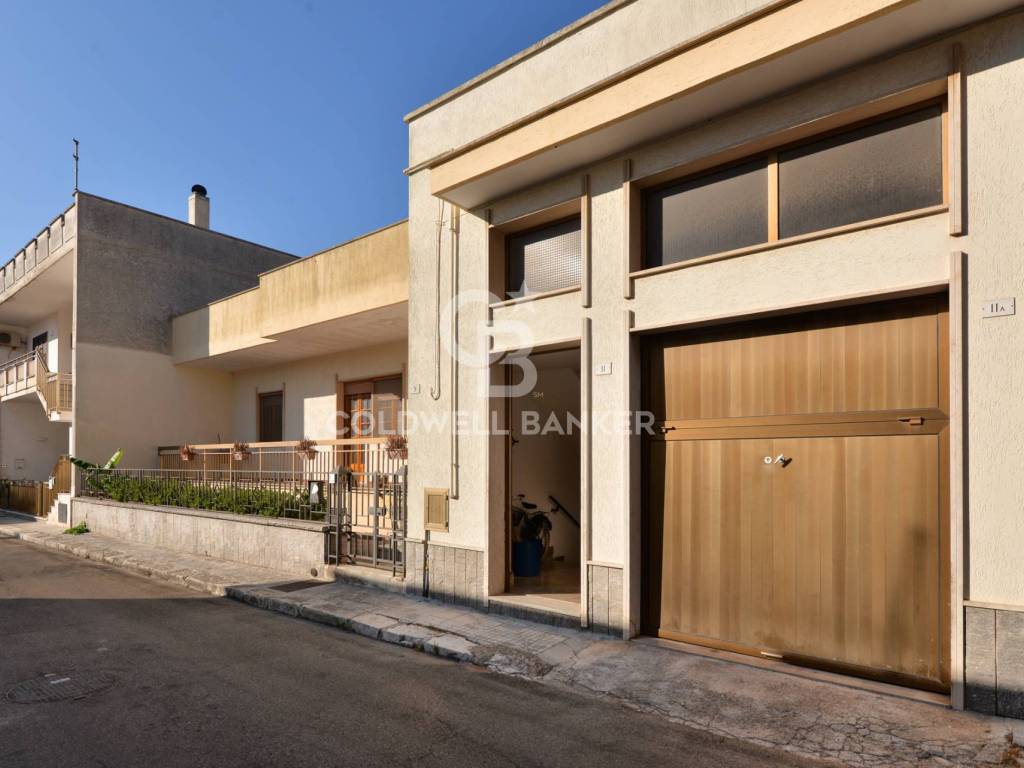 Casa indipendente a Castrignano de' greci in ViaGiuseppe Mazzini - Foto 3