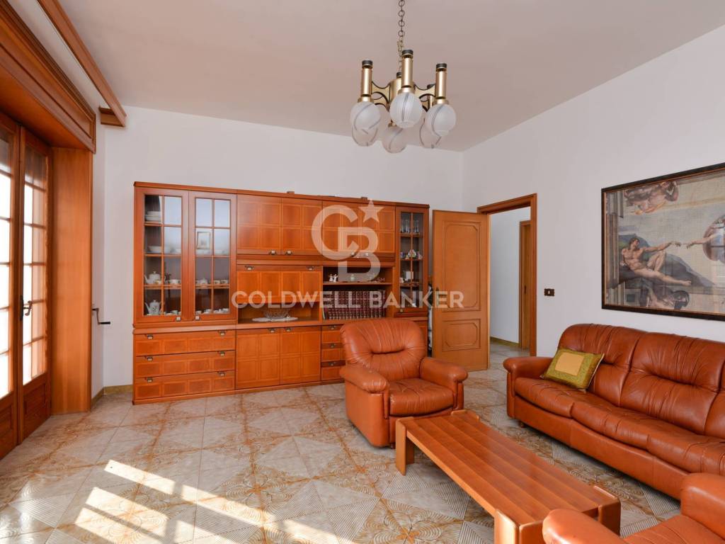 Casa indipendente a Castrignano de' greci in ViaGiuseppe Mazzini - Foto 5