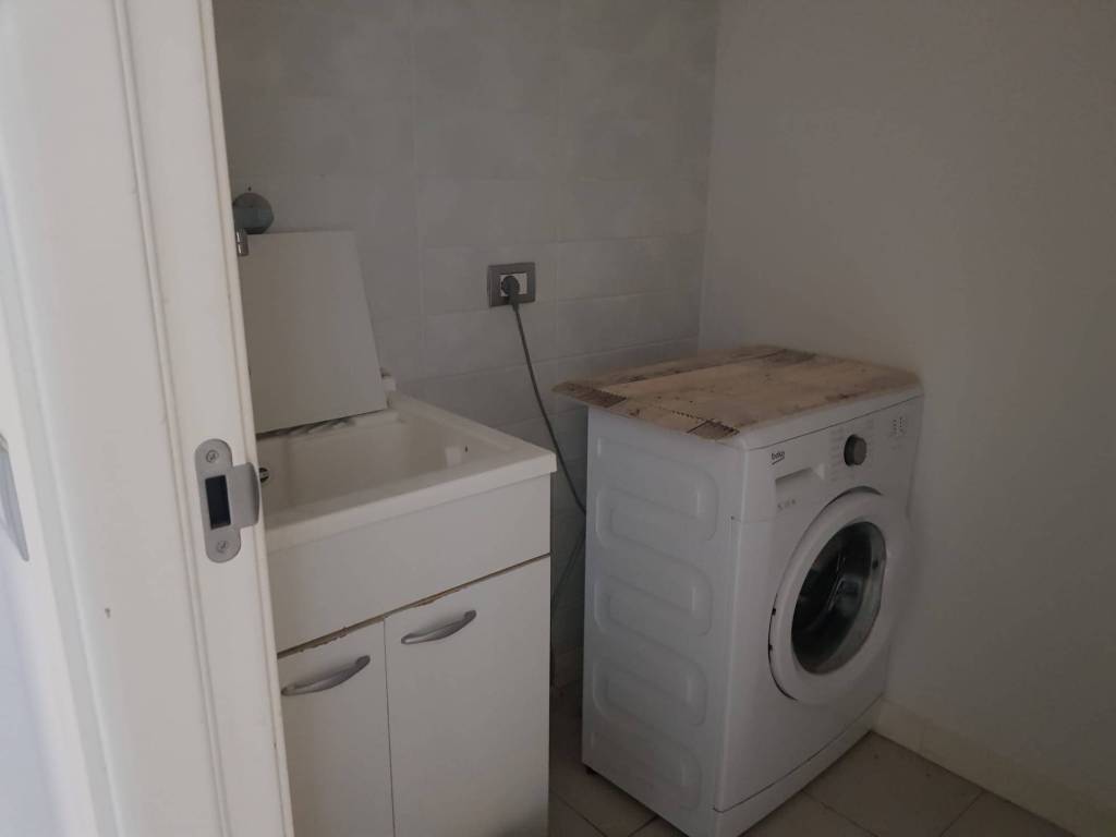 Appartamento a Civitanova marche in Via Adua - Foto 2