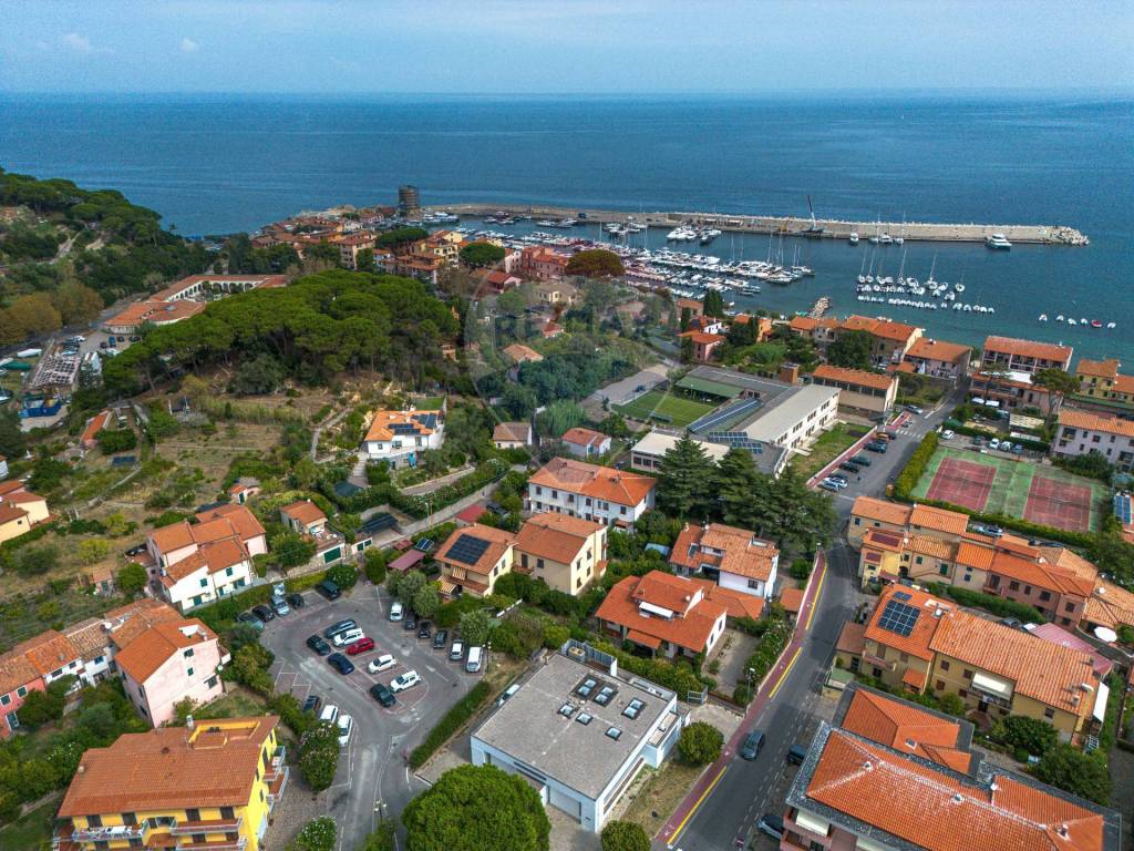 Villa a Marciana marina in Via Oliviero Murzi, 7 - Foto 4