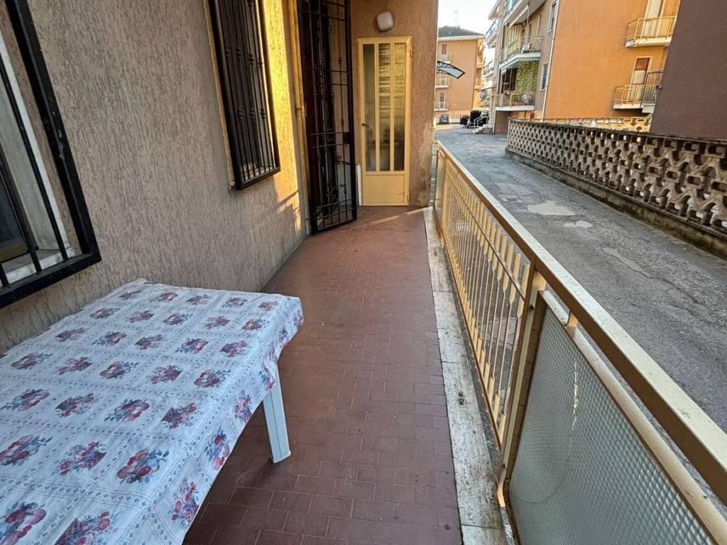 Appartamento a Novara in Strada Provinciale di Granozzo - Foto 4