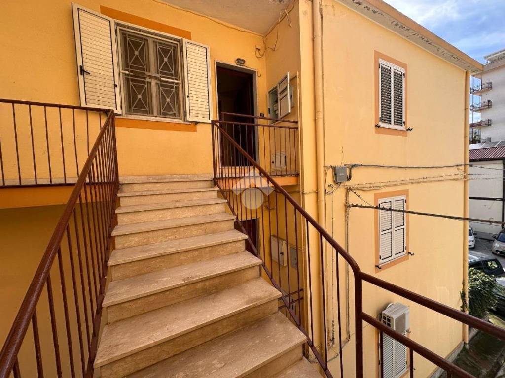 Appartamento a Crotone in Via Giacomo Manna - Foto 2