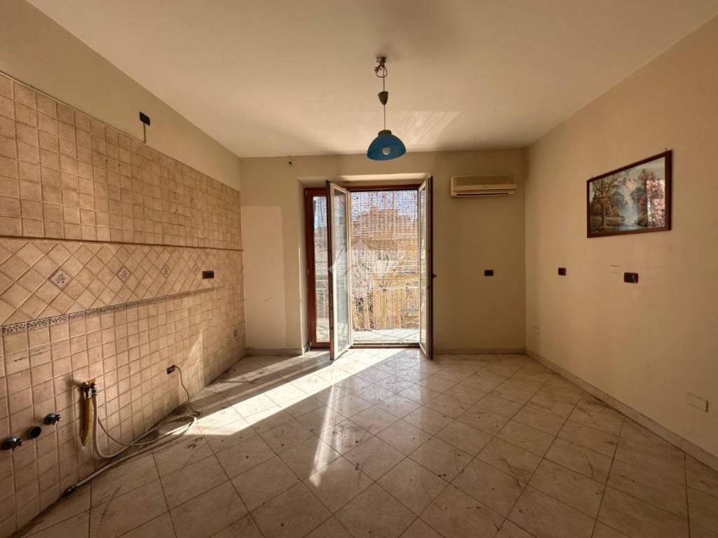 Appartamento a Crotone in Via Giacomo Manna - Foto 4