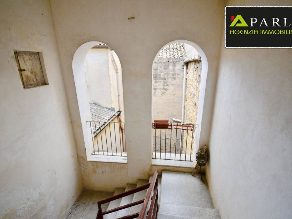 Palazzo / stabile a Canicattì in Via Ruggero Settimo - Foto 2