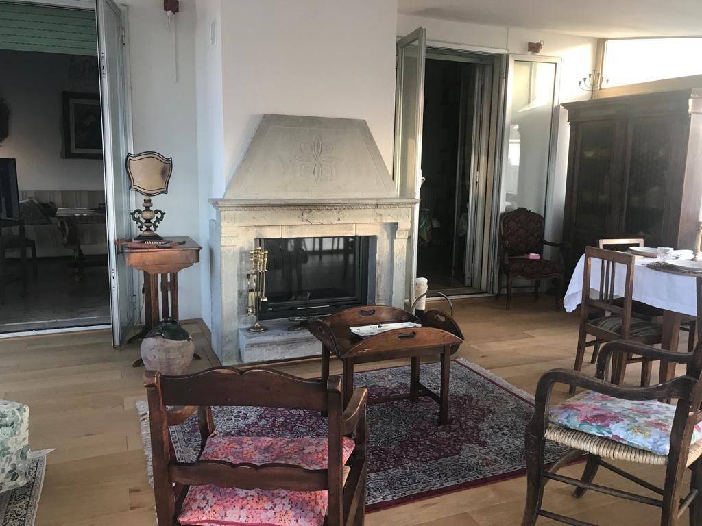 Attico / mansarda a Viareggio in Via Goffredo Mameli - Foto 3