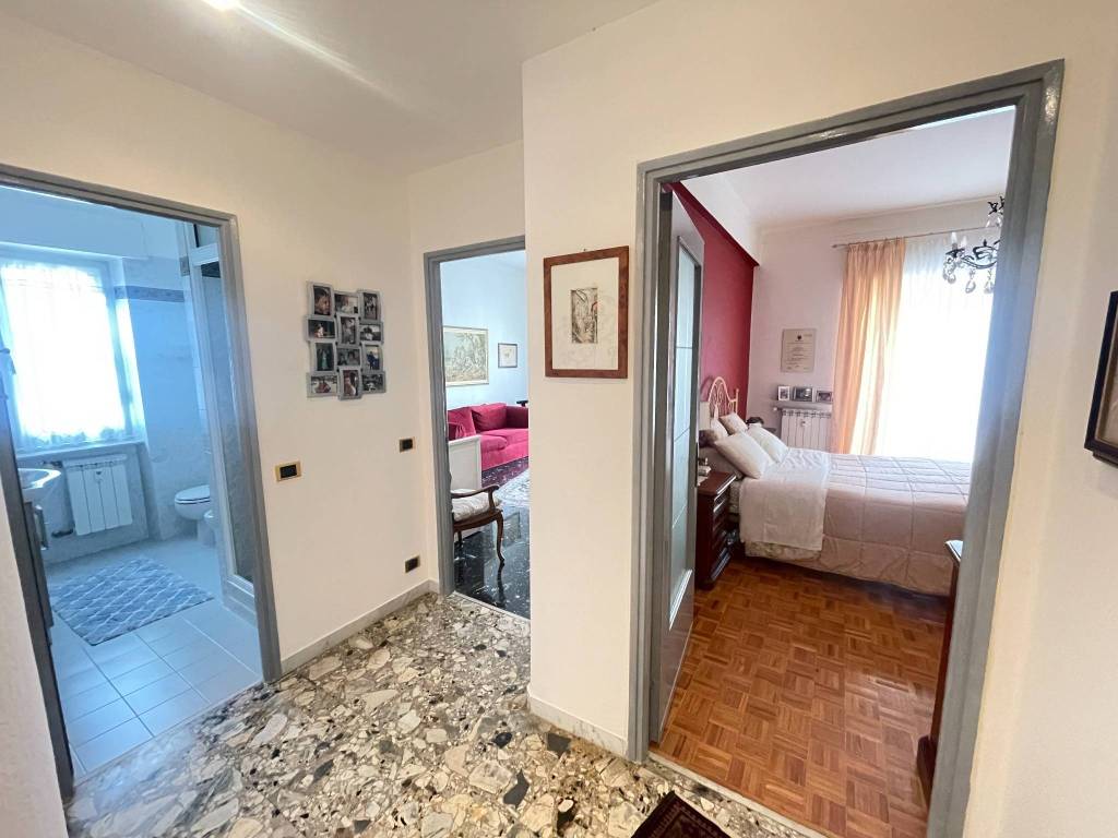 Appartamento a Genova in Via Emilio Salgari, 6 - Foto 5