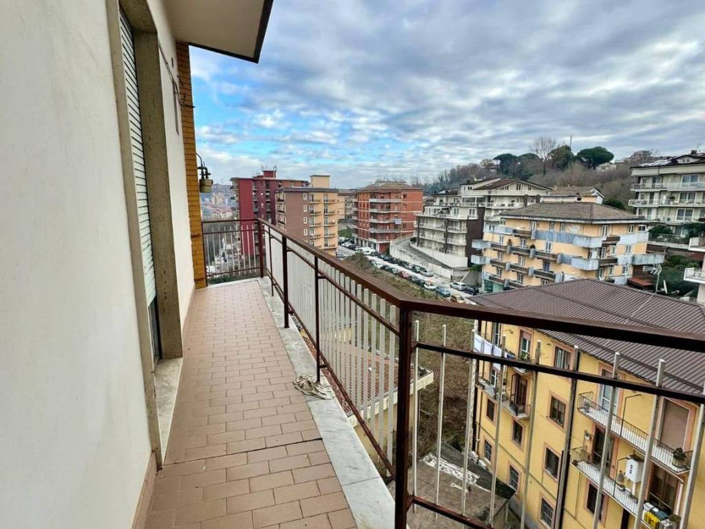 Appartamento a Avellino in Via dei Due Principati - Foto 4