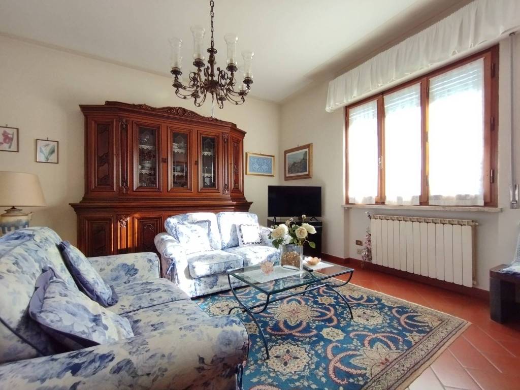 Villa a Carmignano in Via Giorgio De Chirico, 4 - Foto 2