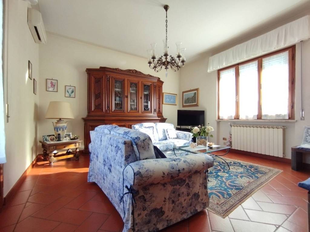 Villa a Carmignano in Via Giorgio De Chirico, 4 - Foto 3