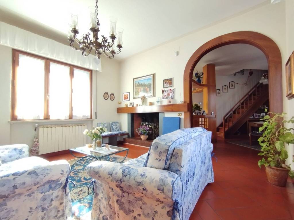 Villa a Carmignano in Via Giorgio De Chirico, 4 - Foto 4