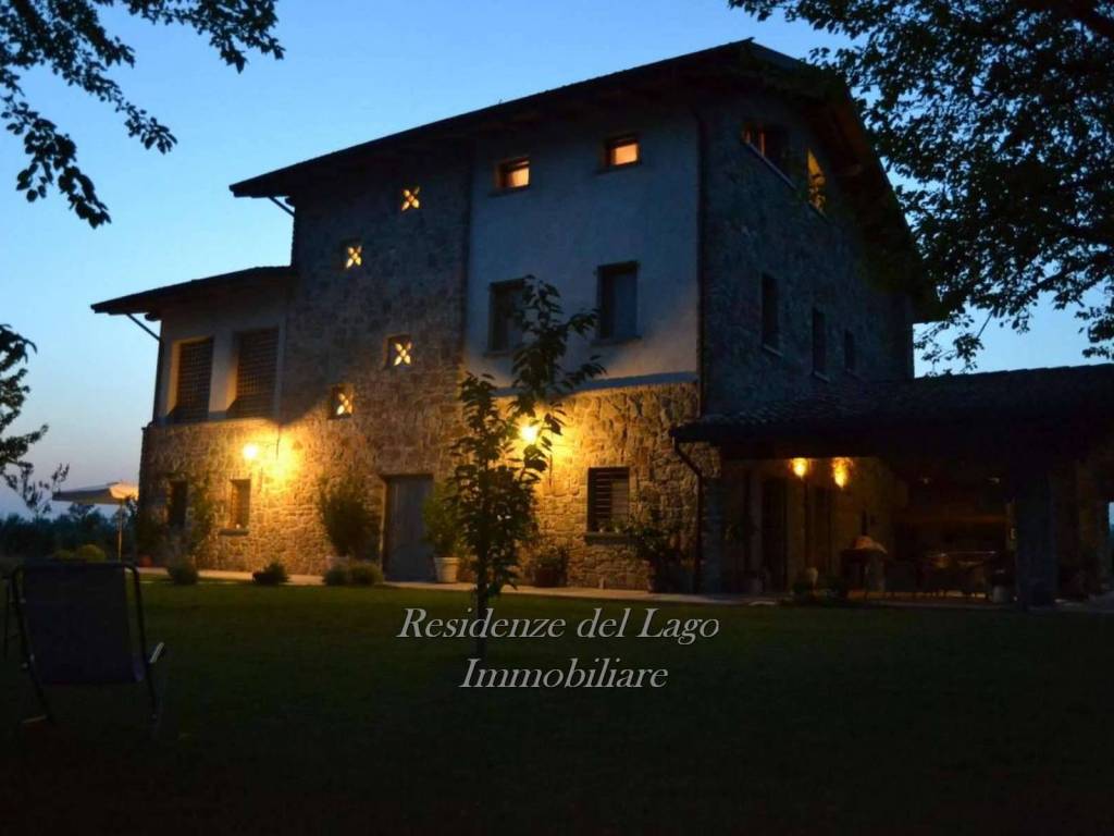 Villa a Peschiera del garda in Via Bell'Italia - Foto 5