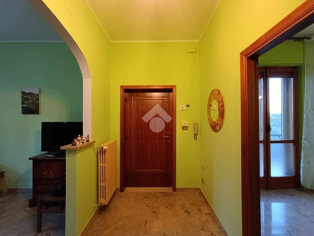 Casa indipendente a Atri in Via Colle della Giustizia, 35 - Foto 2
