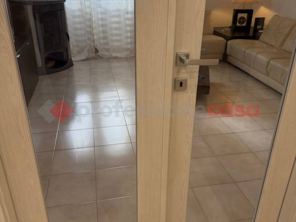 Appartamento a Taranto in via Giambattista Tedesco, 18 - Foto 4