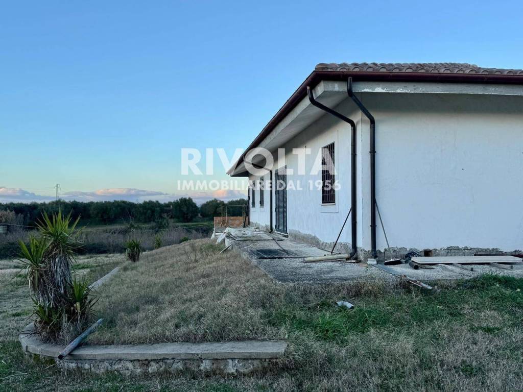 Villa a Civita castellana in Via San Giovanni - Foto 3