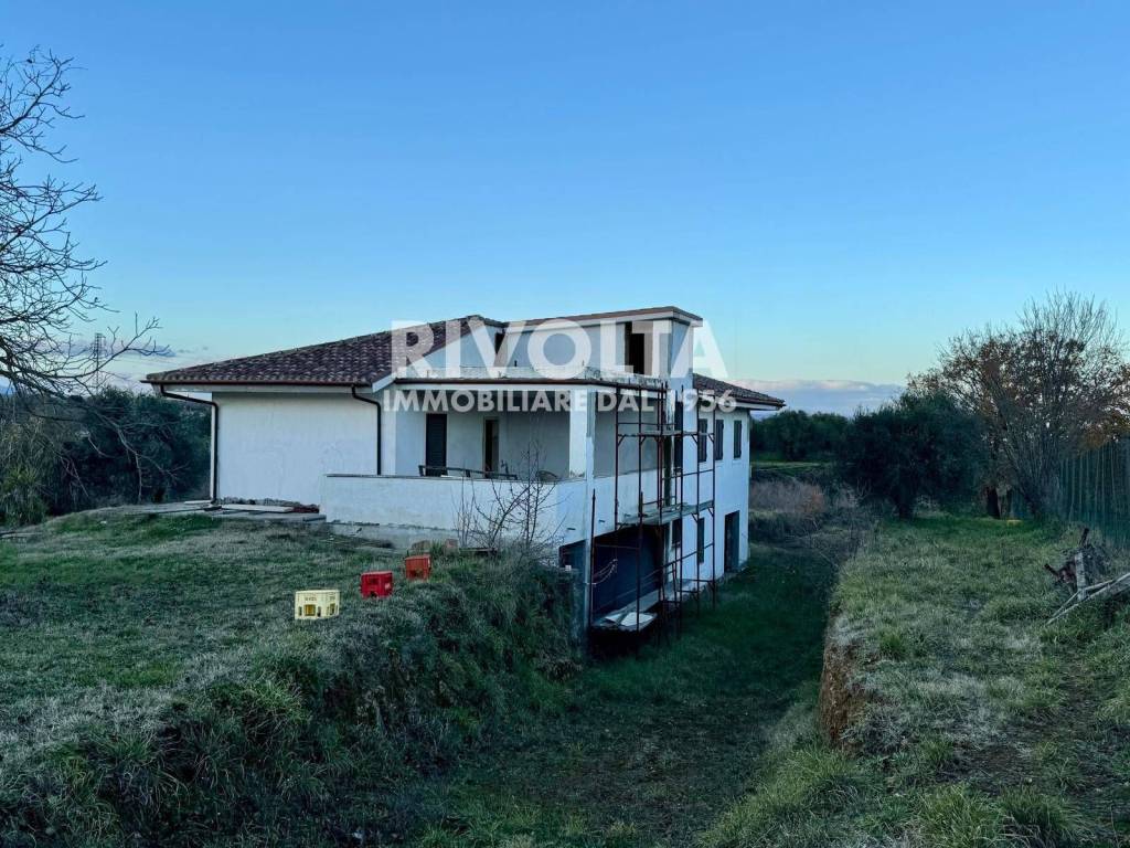 Villa a Civita castellana in Via San Giovanni - Foto 5