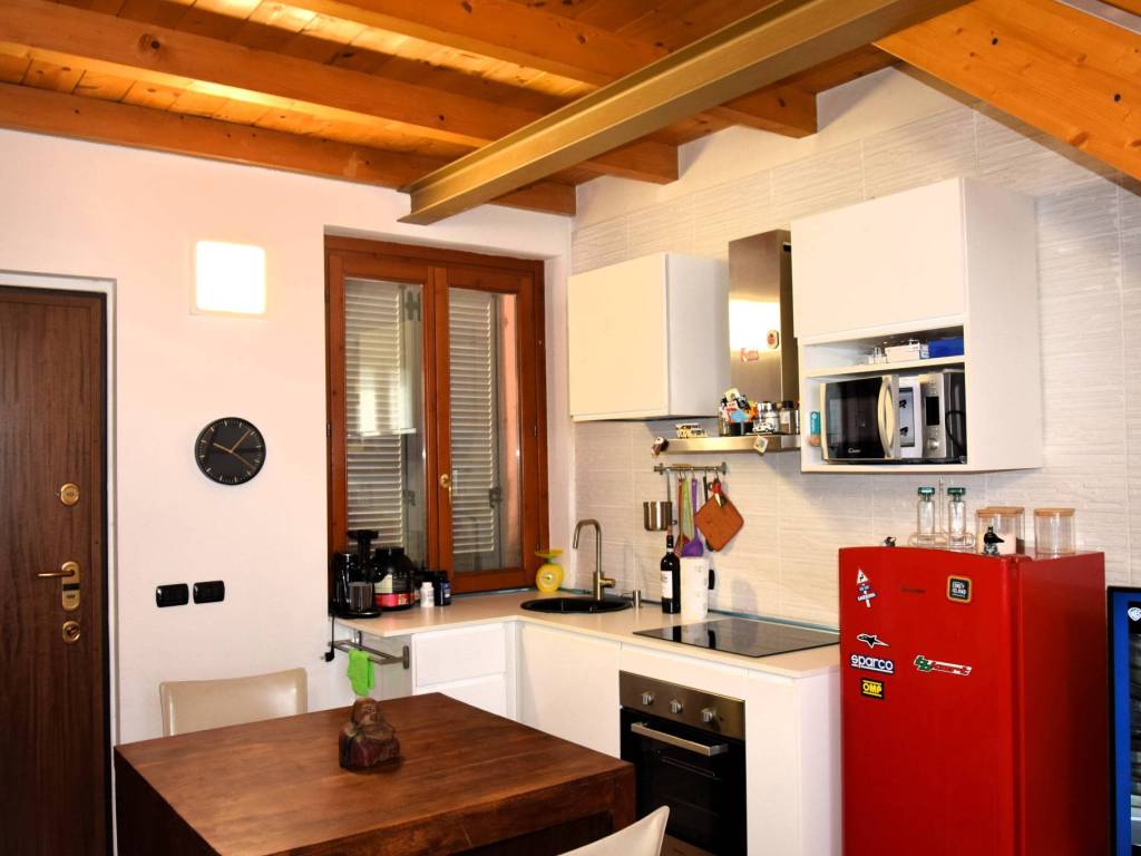 Appartamento a Cabiate in Via Giacomo Matteotti, 49 - Foto 5