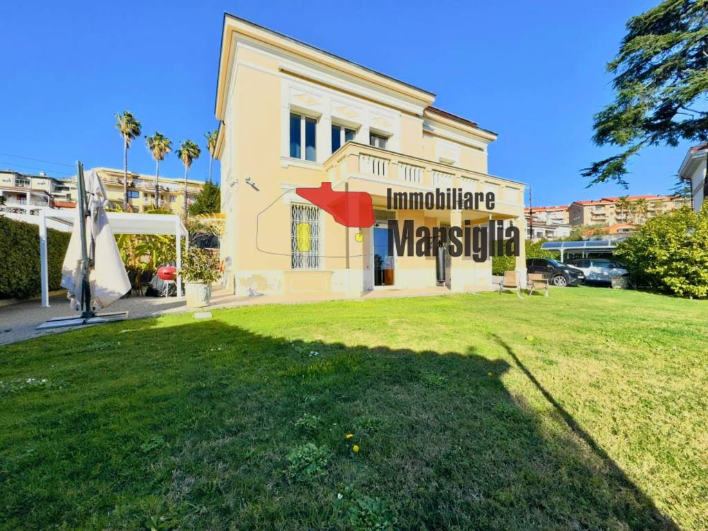 Villa a Sanremo in Strada Solaro, 105 - Foto 2