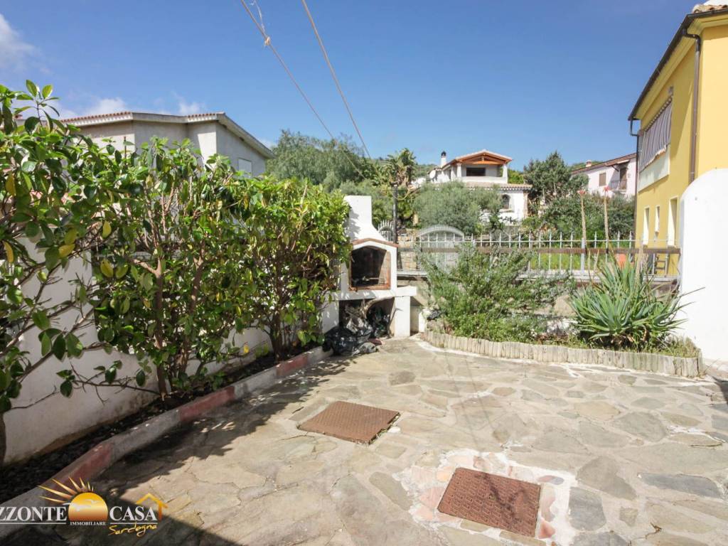 Casa indipendente a Budoni in Via Santa Maria - Foto 4