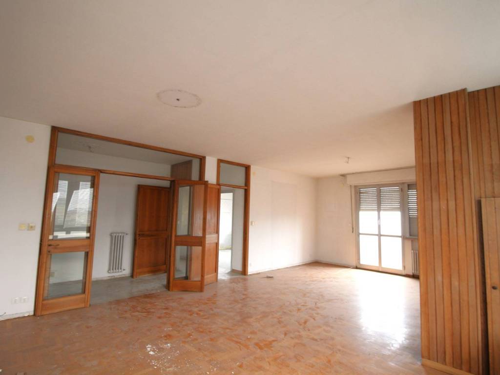 Appartamento a Pisa in Viale delle Cascine - Foto 3