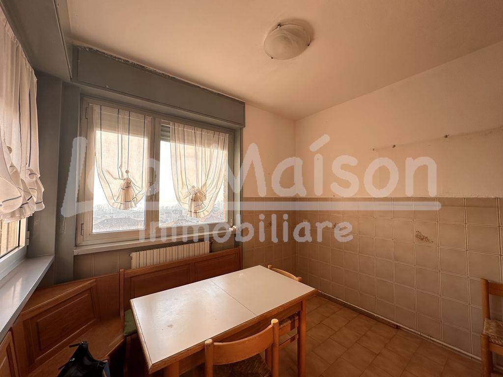 Appartamento a Gavirate in via giuseppe verdi, 29 - Foto 4