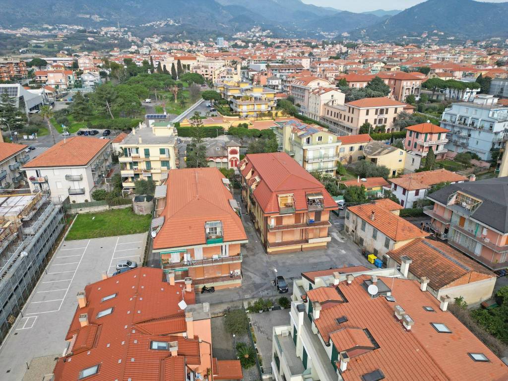Appartamento a Loano in Via Giuseppe Verdi, 19 - Foto 3