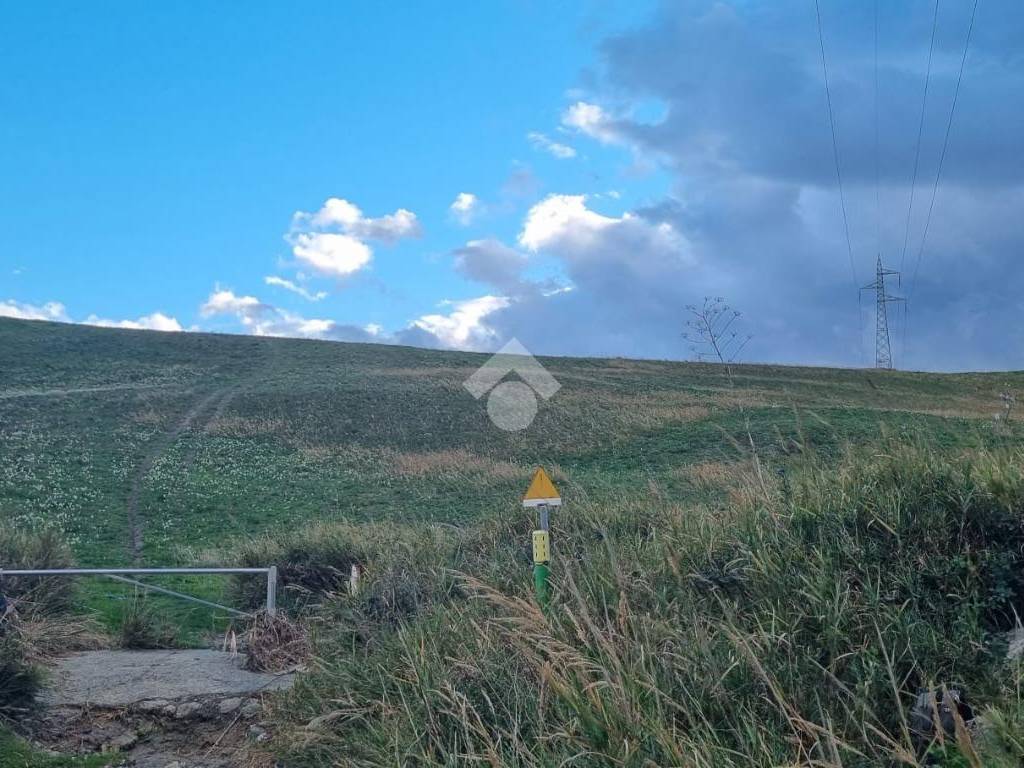 Terreno a Catanzaro in Traversa Viale Magna Grecia - Foto 4