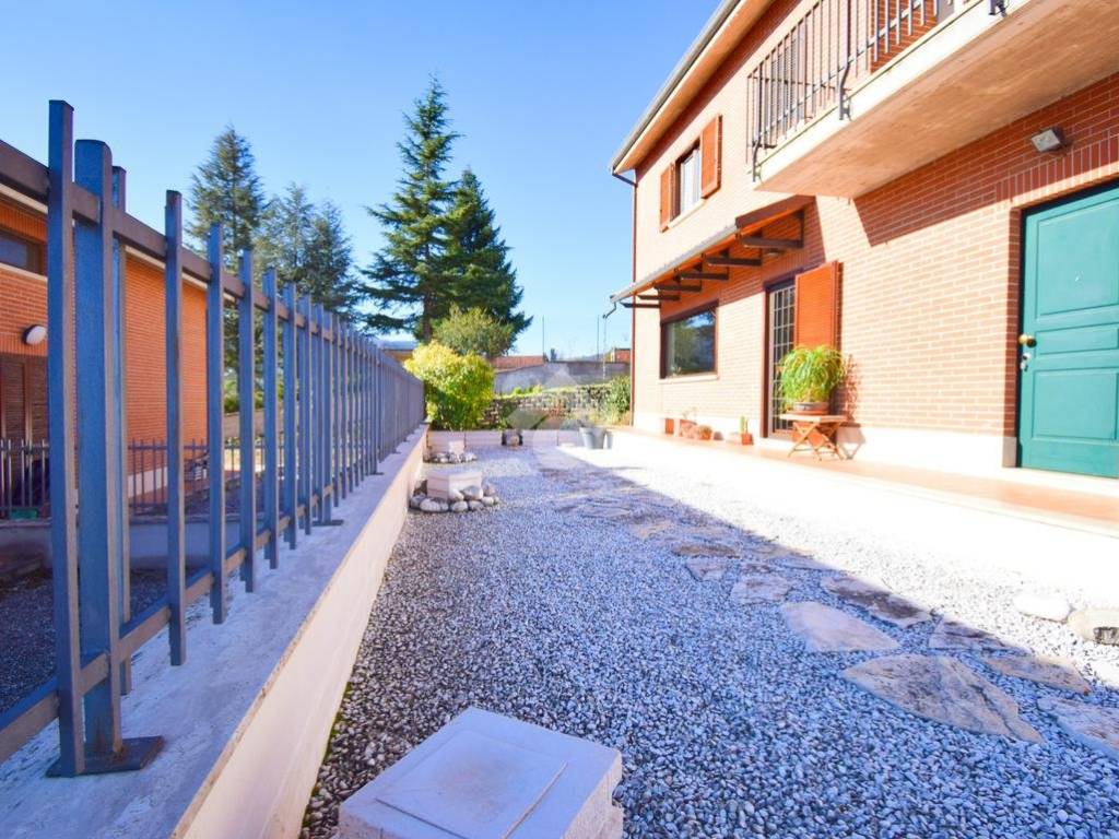 Villa a L'aquila in Via Collevernesco, 164 - Foto 3