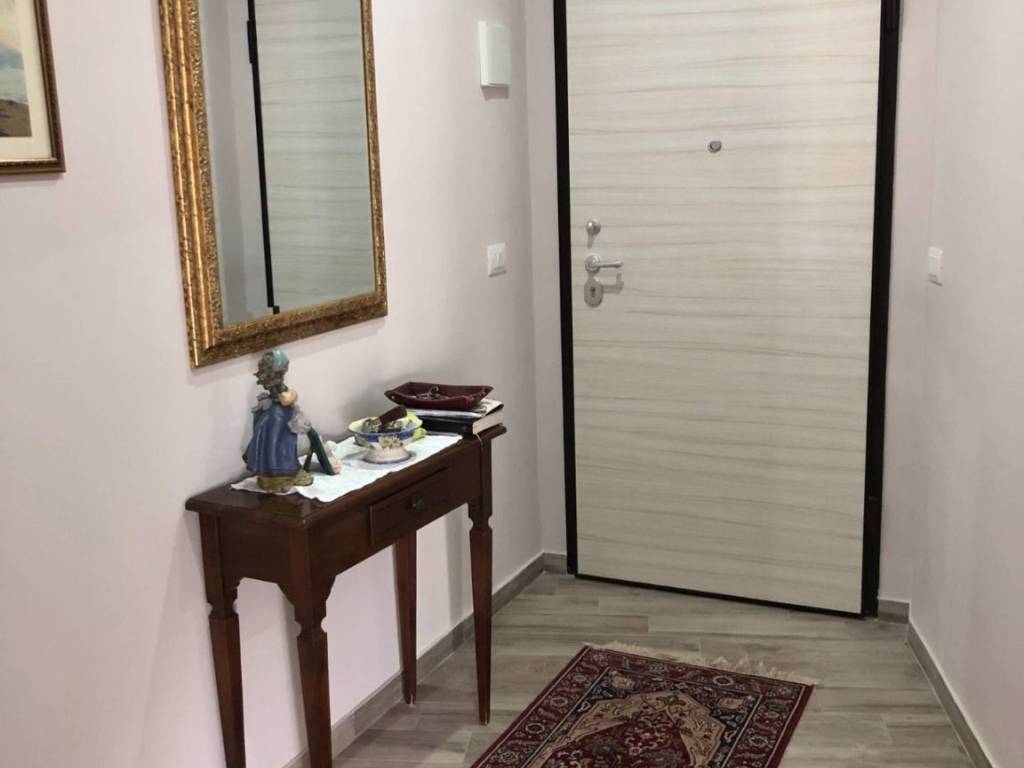 Appartamento a Siracusa in Ronco A Via Filippo Juvara - Foto 2