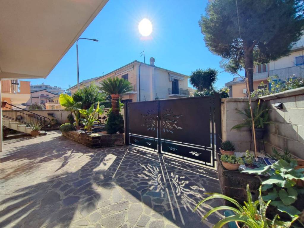 Villa a Montesilvano in Via Brianza, 6 - Foto 5