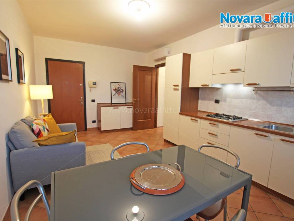 Appartamento a Novara in Viale Alberto Pisani Dossi - Foto 2