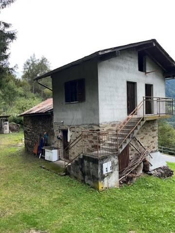 Casa indipendente a Grosio in Strada Statale dello Stelvio - Foto 5