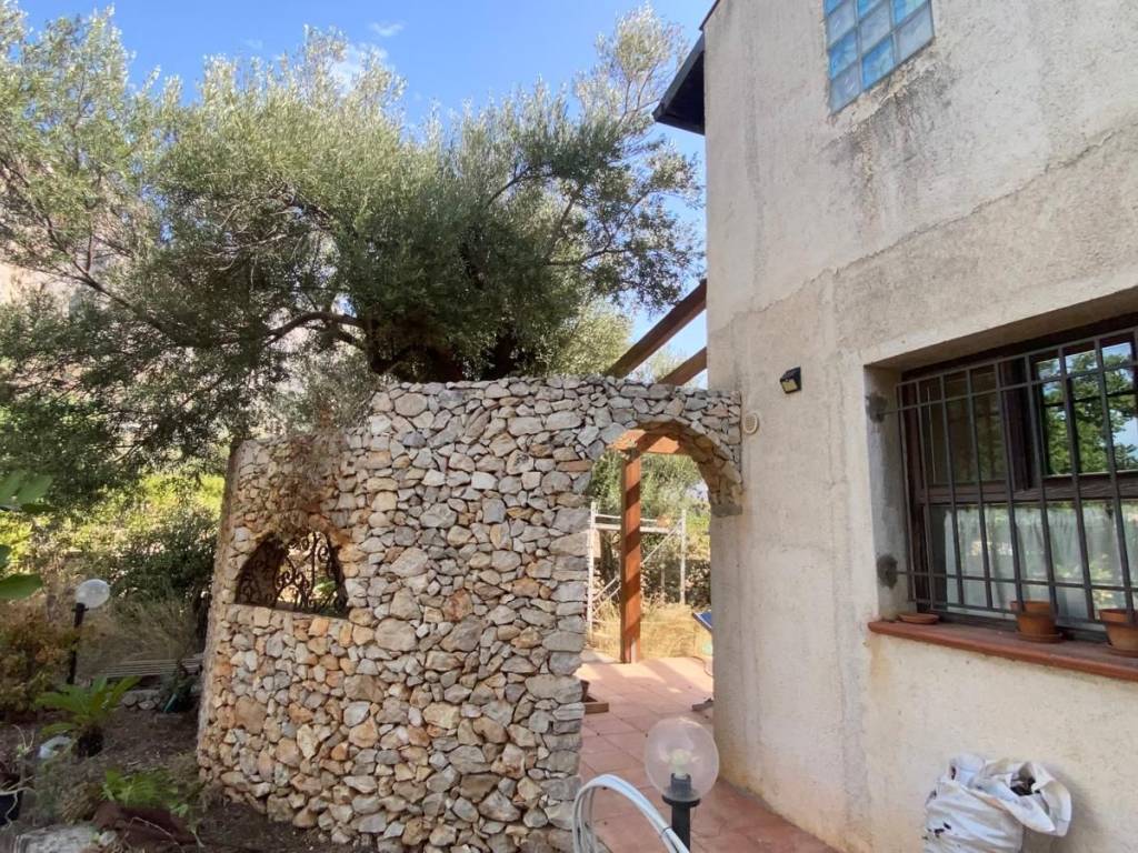 Villa a Cinisi in Via Aldo Moro - Foto 2