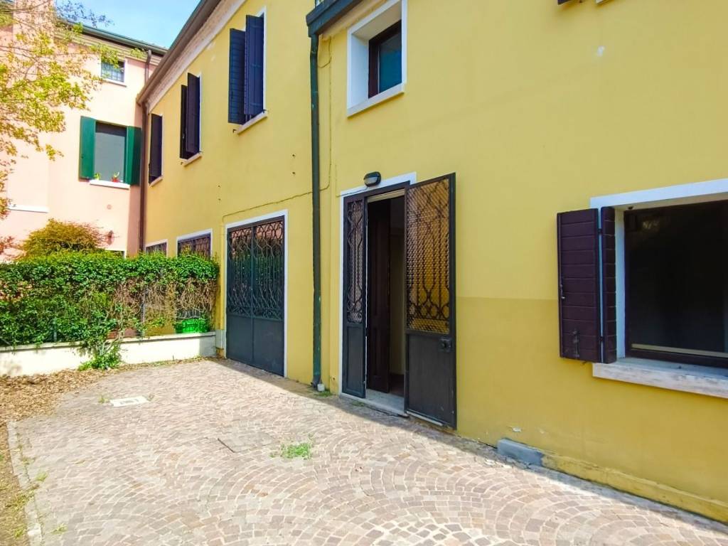 Villa a Adria in Via Angeli, 56 - Foto 3